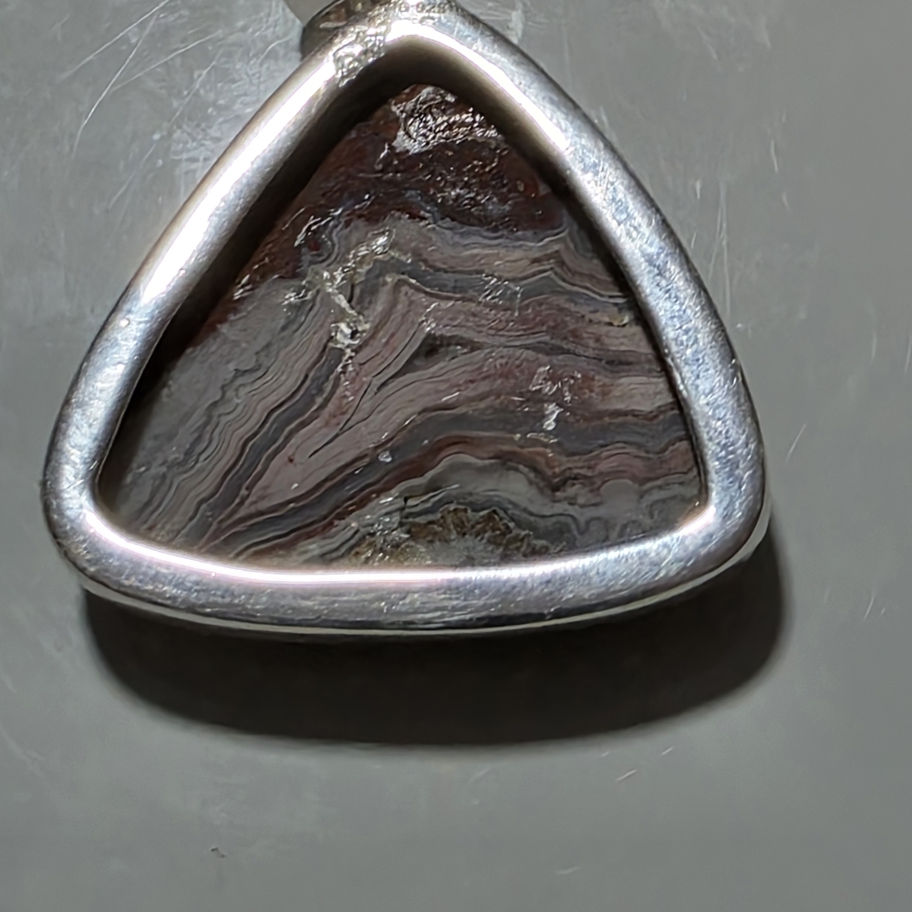 Triangular Crazy Lace Agate Pendant Necklace. - image 3